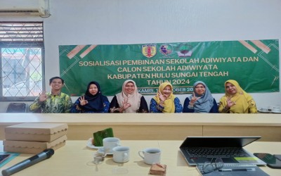 Terima Pembinaan, MTsN 2 HST Siap Menjadi Sekolah Adiwiyata