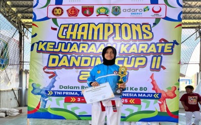 Siswa MTSN 2 HST Raih Dua Trofi Kejuaraan Karate Dandim Cup II